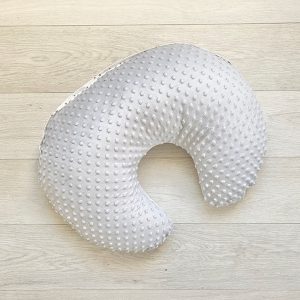 D&R breastfeeding pillow Sky - minky side